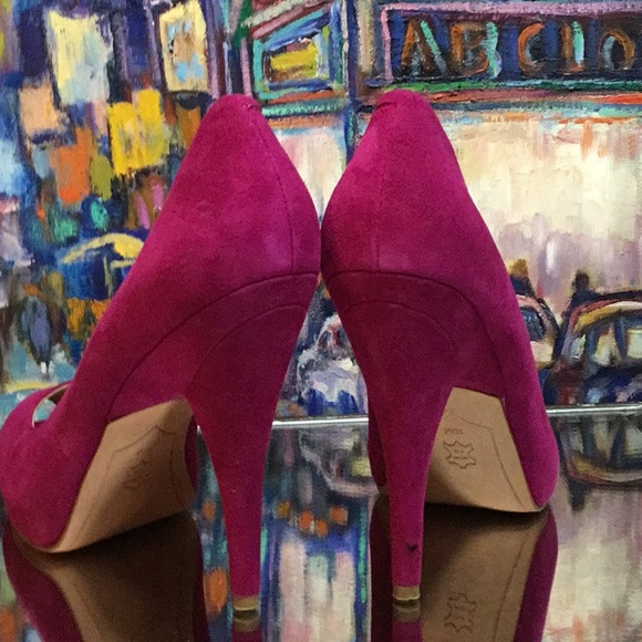 Pink heels - Picture 3 of 7